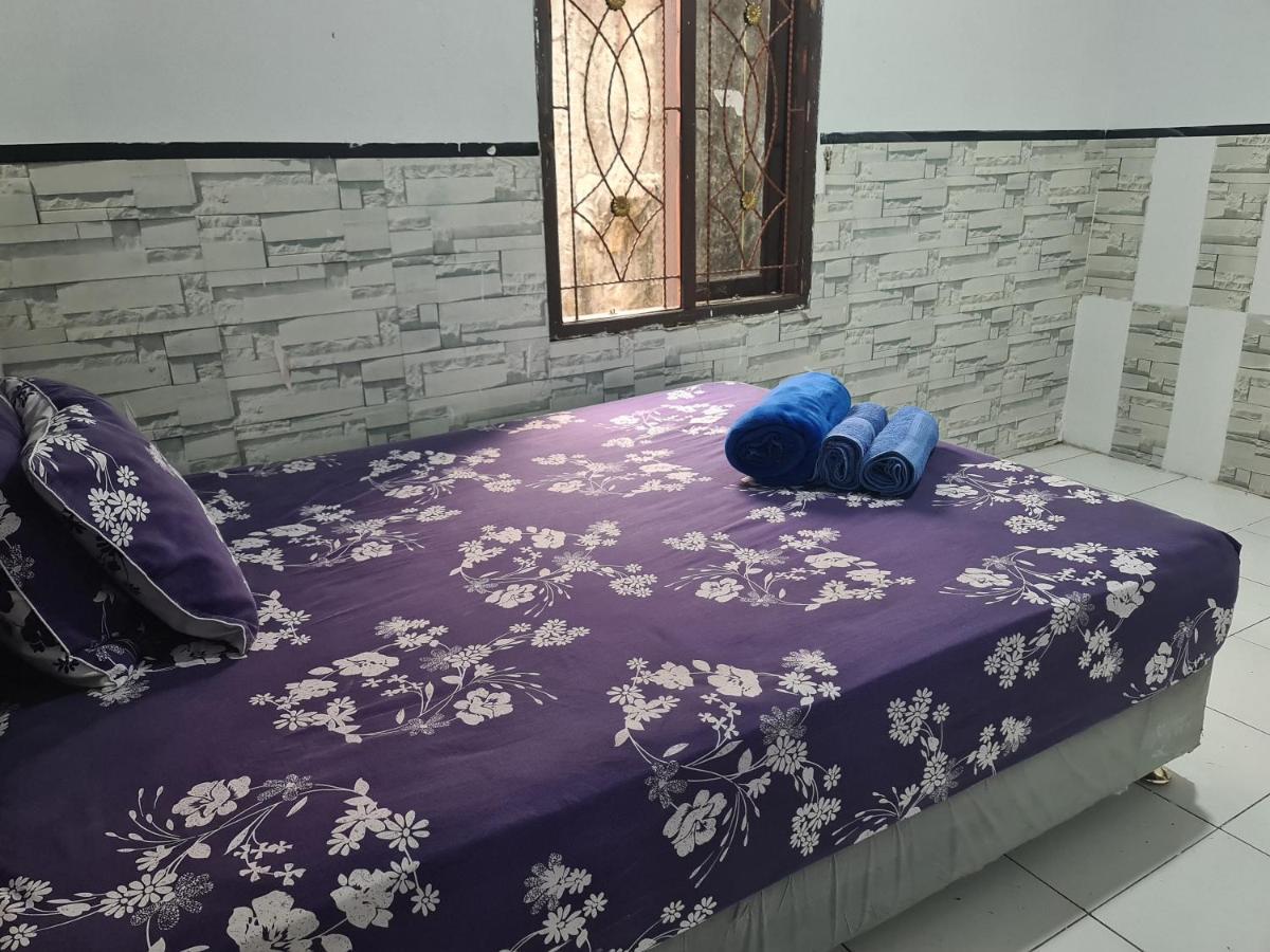 Kampung Istal Villa Pamijahan Богор Экстерьер фото